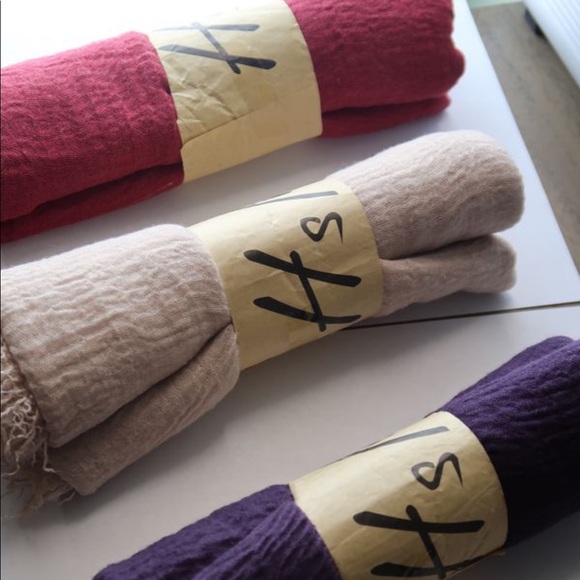 Muslim hijab - Picture 3 of 3